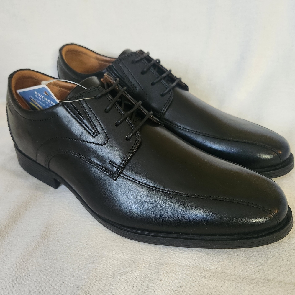Clarks Whiddon Pace Black Leather Oxford Shoes NIB. 10.5 Wide